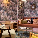 Hotel Jardin De Cluny