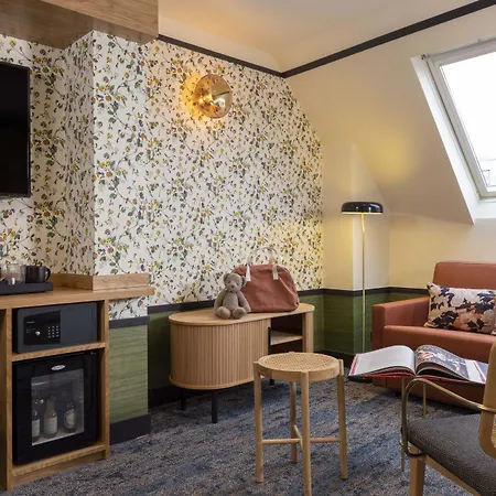 Jardin De Cluny Hotel 4*